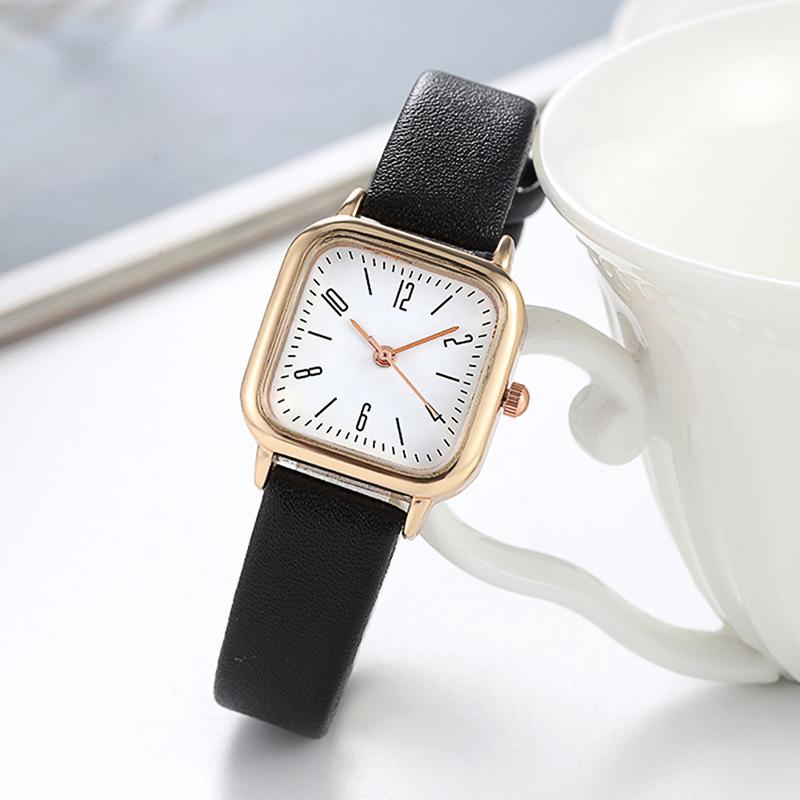 Ladies Fashion Elegant Belt Mixed Scale Square Quartz Watch чёрный
Ladies Fashion Elegant Belt Mixed Scale Square Quartz Watch чёрный