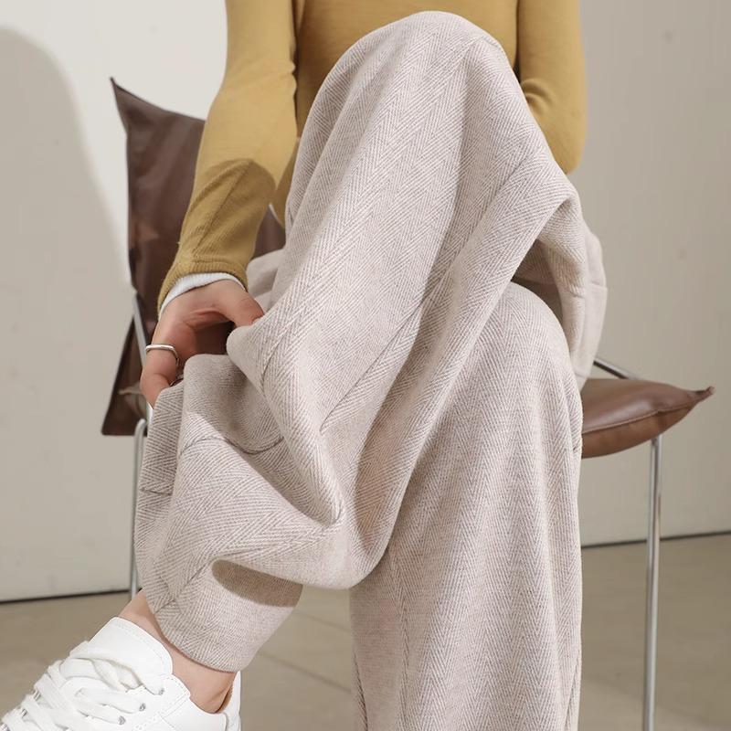 Oatmeal Herringbone Fleece Wide-Leg Pants for Women - Autumn/Winter Slim Fit S (Weight Below 95 lbs)
Oatmeal Herringbone Fleece Wide-Leg Pants for Women - Autumn/Winter Slim Fit S (Weight Below 95 lbs)