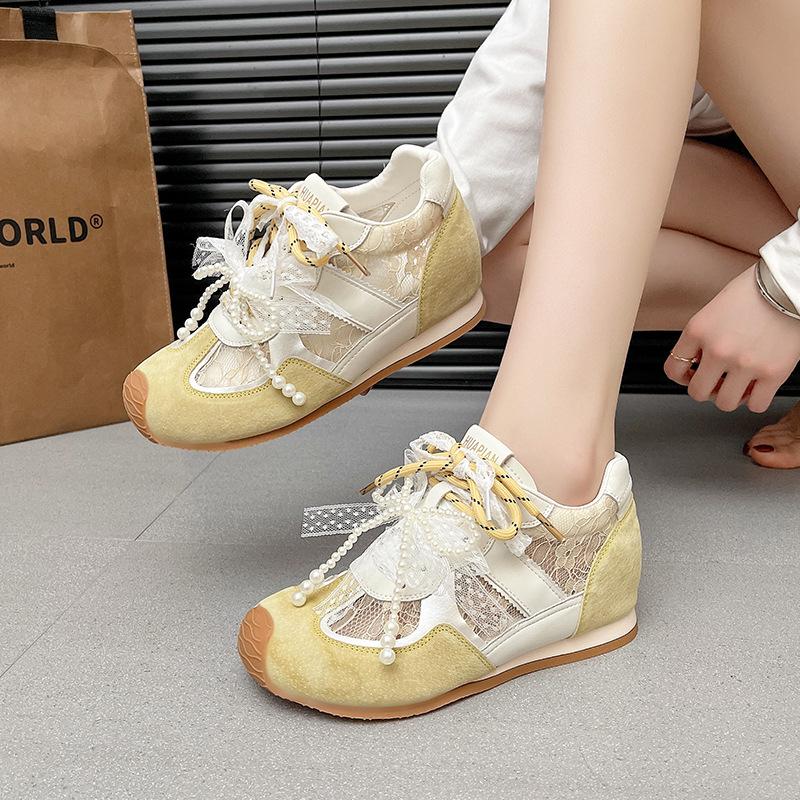 Inner height-increasing leather lace German training shoes for women s 2025 spring new models with skirts, mesh breathable and versatile Forrest Gump 40 жёлтый
Inner height-increasing leather lace German training shoes for women s 2025 spring new models with skirts, mesh breathable and versatile Forrest Gump 40 жёлтый