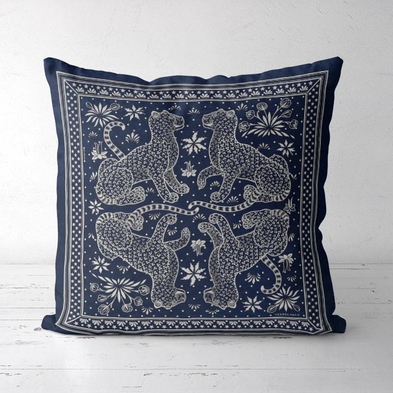 A DropShipping Christmas Home Decor Printed Cushion Cover Decorative Boho Pillowcases High-end Royal High Quality Europe 30x30cm
A DropShipping Christmas Home Decor Printed Cushion Cover Decorative Boho Pillowcases High-end Royal High Quality Europe 30x30cm