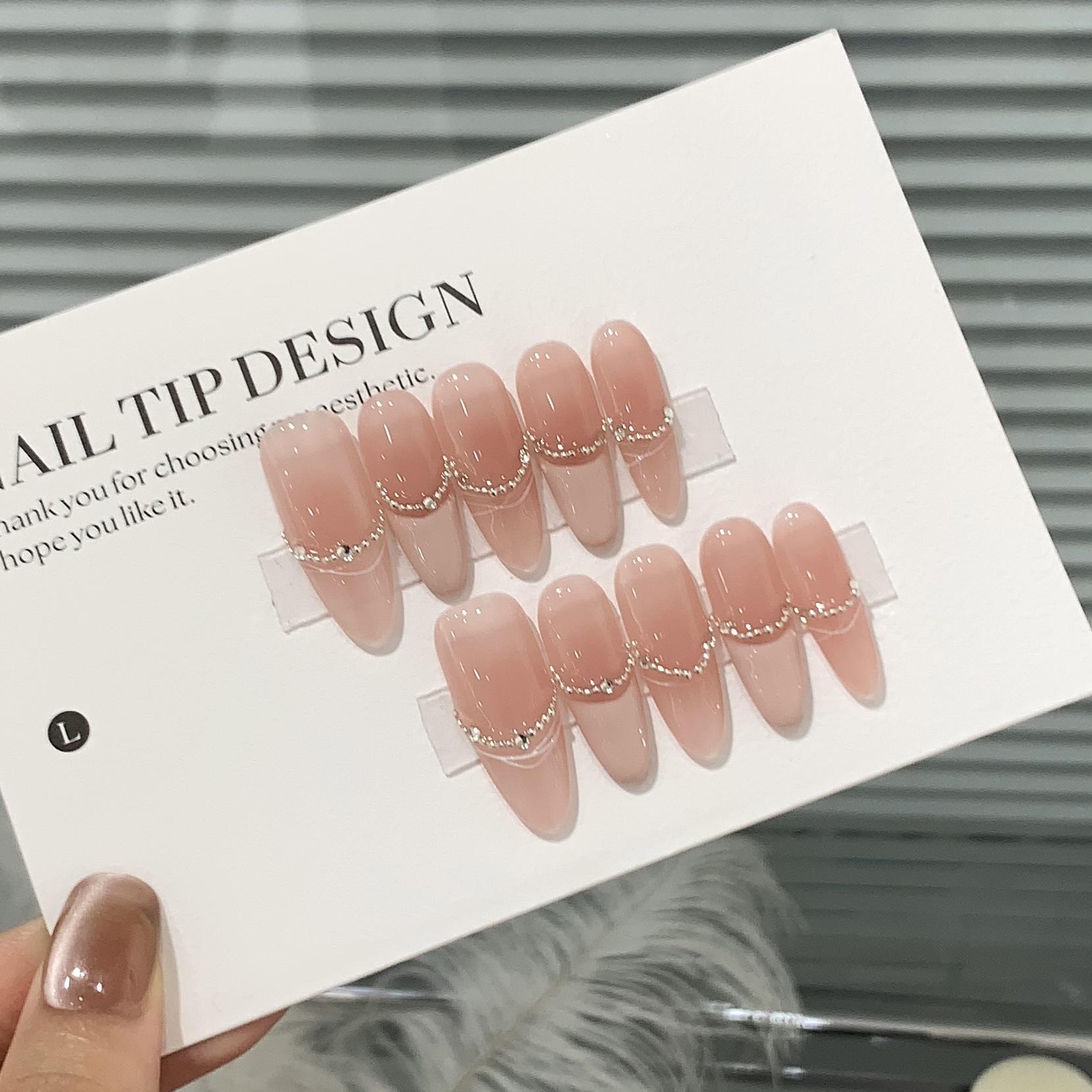 Чистое желание показать белую сломанную бриллиантовую улыбку французский градиент усовершенствованный нежный патч-трэп износ M
Чистое желание показать белую сломанную бриллиантовую улыбку французский градиент усовершенствованный нежный патч-трэп износ M