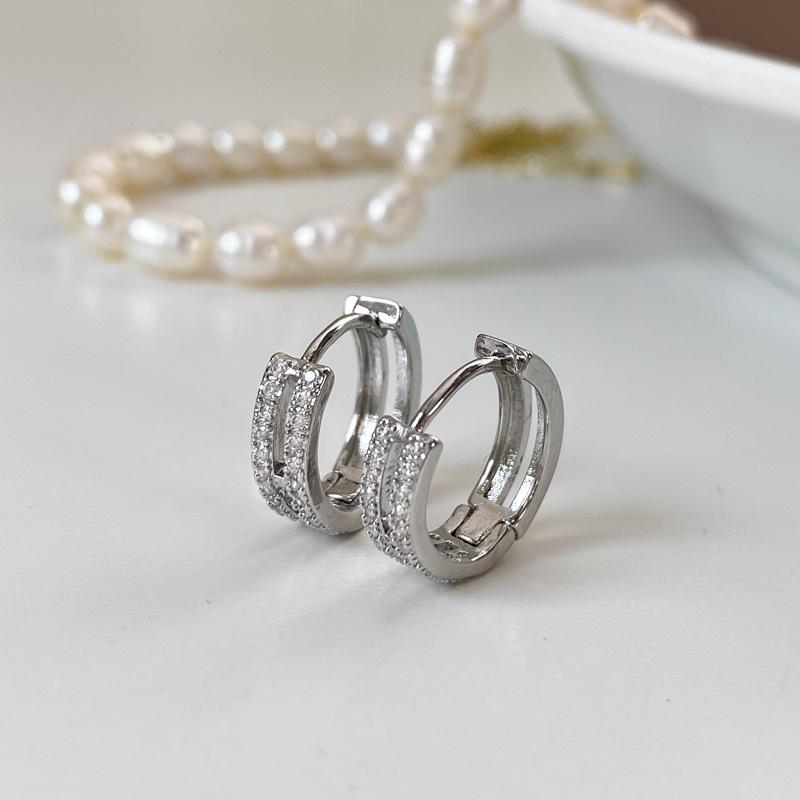 Корейская Мода Золотой Цвет Циркон Серьги-Кольца Для Женщин Ретро Геометрические Заявление Медные Металлические Серьги Модные Ювелирные Изделия Подарки
Корейская Мода Золотой Цвет Циркон Серьги-Кольца Для Женщин Ретро Геометрические Заявление Медные Металлические Серьги Модные Ювелирные Изделия Подарки