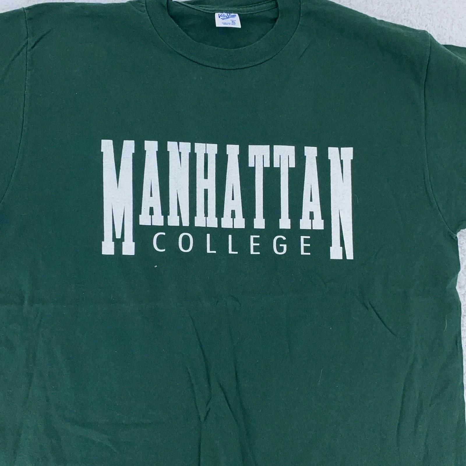 Vintage Manhattan College Shirt Mens L/XL Velva Sheen Spell Out New York 90s Tee L
Vintage Manhattan College Shirt Mens L/XL Velva Sheen Spell Out New York 90s Tee L