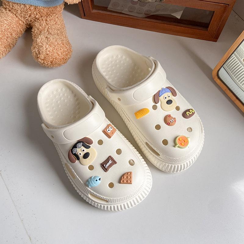 EVA nurse beach hole shoes girls new summer home platform outside wearing versatile cool slippers 36/37
EVA nurse beach hole shoes girls new summer home platform outside wearing versatile cool slippers 36/37