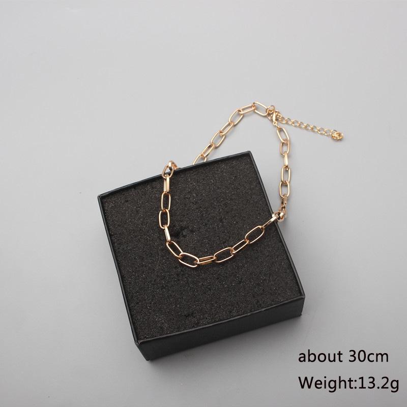 New Lock Pendants Punk Necklaces for Women Gold Color Hollow Chain Personality Female Neck Zircon gothic Neck Decoration
New Lock Pendants Punk Necklaces for Women Gold Color Hollow Chain Personality Female Neck Zircon gothic Neck Decoration