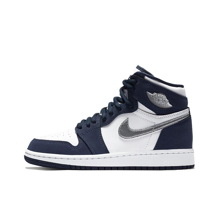 кроссовки Jordan 1 Retro High CO Japan Midnight Navy (GS) 575441-141 
кроссовки Jordan 1 Retro High CO Japan Midnight Navy (GS) 575441-141