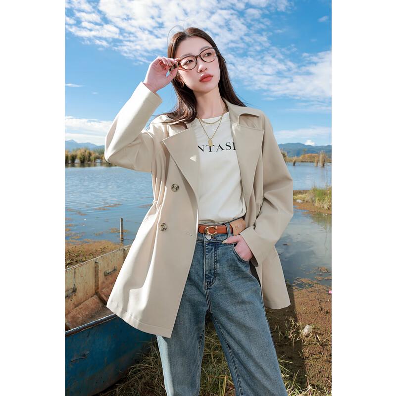 Женский тренч Sancai большого размера с лацканами 2XL
Женский тренч Sancai большого размера с лацканами 2XL