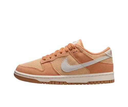 Nike Dunk Women s HJ5864-200 Orange Size EU 38.5 помаранчевий
Nike Dunk Women s HJ5864-200 Orange Size EU 38.5 помаранчевий