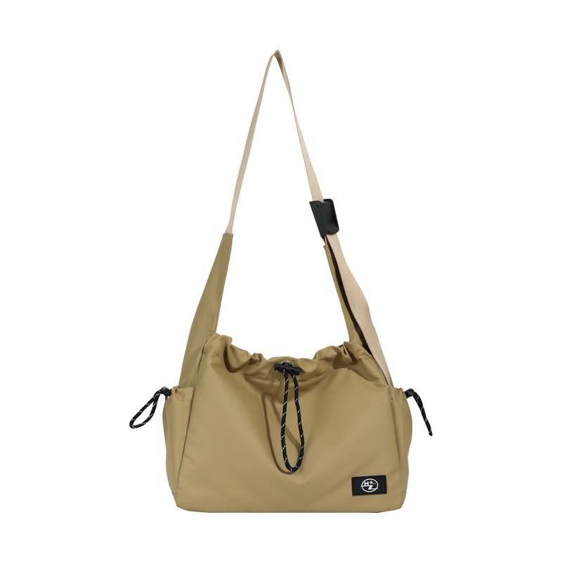 Single Shoulder Bag Women s Fashionable All-match Simple Large-capacity Travel Korean Oxford Cloth хаки
Single Shoulder Bag Women s Fashionable All-match Simple Large-capacity Travel Korean Oxford Cloth хаки
