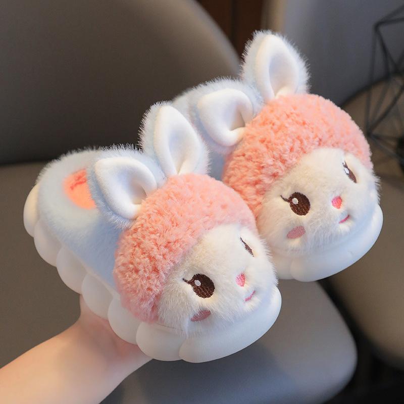 Children s cotton slippers for winter, with added fleece and thickness for warmth, soft soles, non-slip, cute cartoon design, suitable for boys and 24/25Inner Length15cm
Children s cotton slippers for winter, with added fleece and thickness for warmth, soft soles, non-slip, cute cartoon design, suitable for boys and 24/25Inner Length15cm