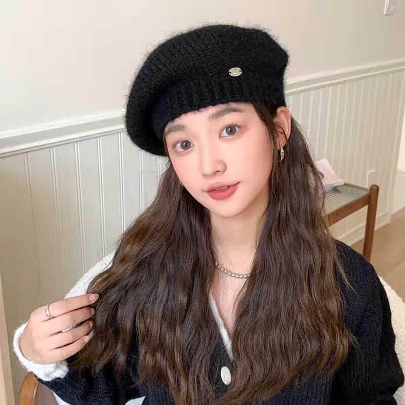 Women s Knitted Velvet Beret Hat
Women s Knitted Velvet Beret Hat
