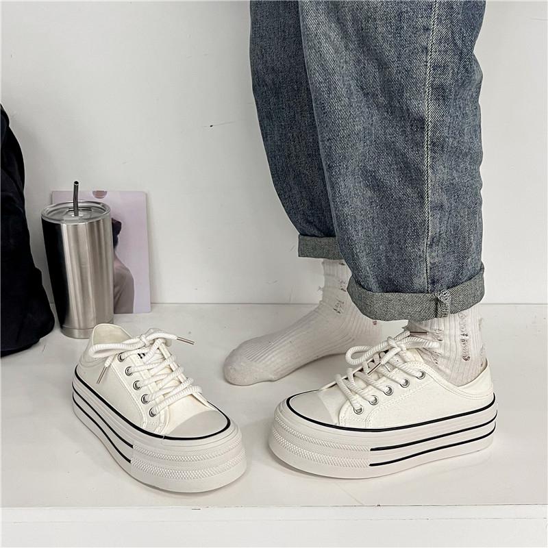 Новые цветные двухцветные парусиновые туфли для женщин на толстой подошве, весна/лето/осень, с небольшим дизайном, парусиновые туфли с круглой головкой
Новые цветные двухцветные парусиновые туфли для женщин на толстой подошве, весна/лето/осень, с небольшим дизайном, парусиновые туфли с круглой головкой