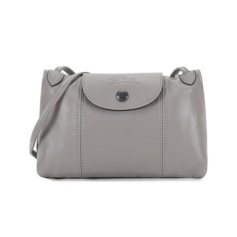 Longchamp Le Pliage Cuir 22 Adjustable Shoulder Strap Lambskin Mini Crossbody Bag Women bags Dove-Grey 1061757P55 Basic Set (Bag+Dust Bag)
Longchamp Le Pliage Cuir 22 Adjustable Shoulder Strap Lambskin Mini Crossbody Bag Women bags Dove-Grey 1061757P55 Basic Set (Bag+Dust Bag)