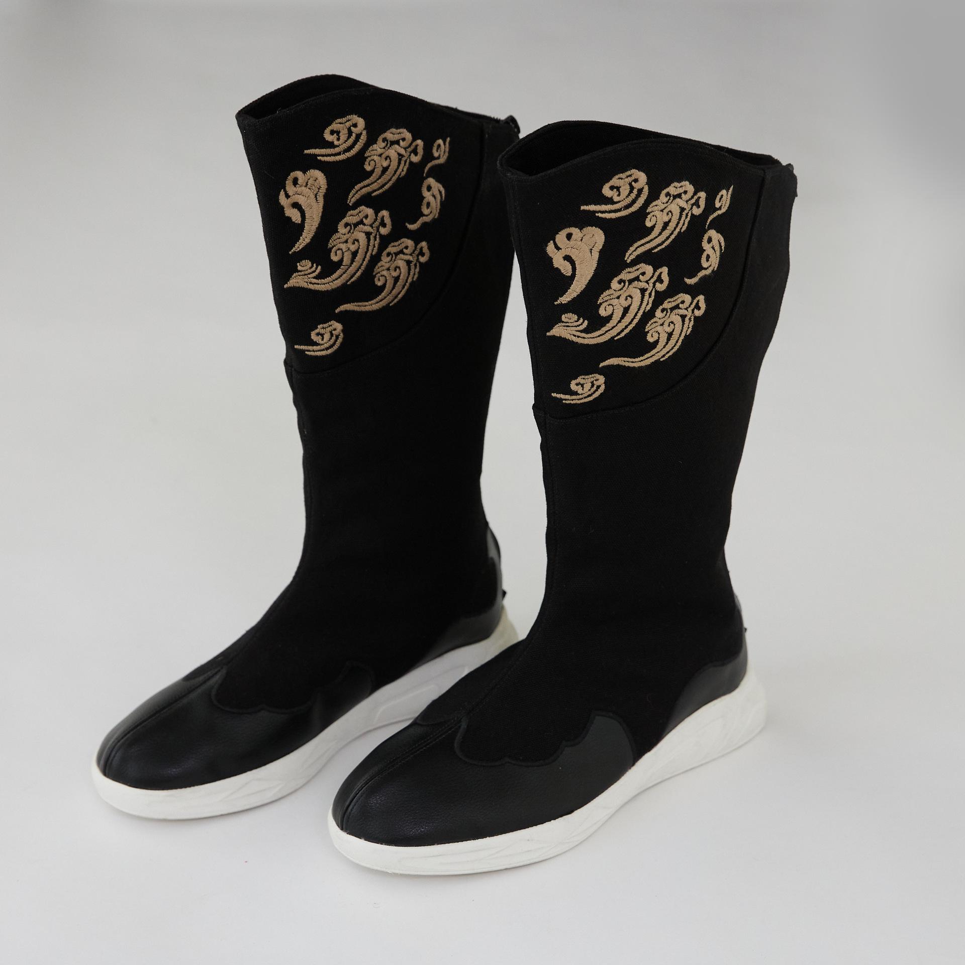 Winter 2024 Retro National Style Men s High-Top Cotton Boots: Colorful Cloud Canvas, Plus Velvet, Embroidered Sole. 40
Winter 2024 Retro National Style Men s High-Top Cotton Boots: Colorful Cloud Canvas, Plus Velvet, Embroidered Sole. 40