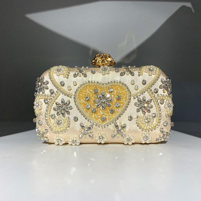 2025 Satin Vintage Women Party Evening Bags Metal Flower Luxury Diamonds Clutch Rhinestones Handbags Chain Shoulder Bag золотой
2025 Satin Vintage Women Party Evening Bags Metal Flower Luxury Diamonds Clutch Rhinestones Handbags Chain Shoulder Bag золотой