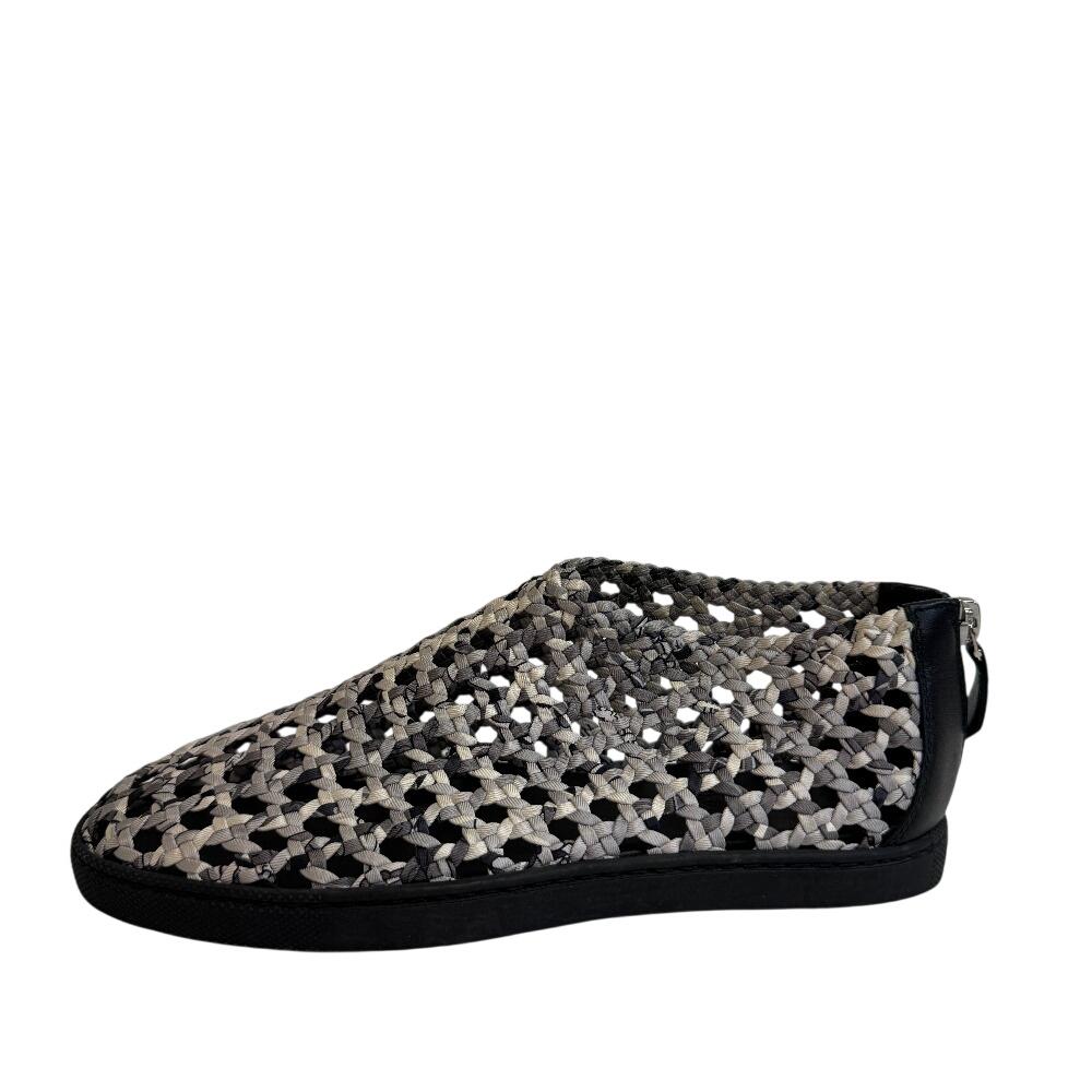 Hermes Кросівки балетки тканинні Oxygen Slip-on сіра тканина Жіночі Вживані
Hermes Кросівки балетки тканинні Oxygen Slip-on сіра тканина Жіночі Вживані