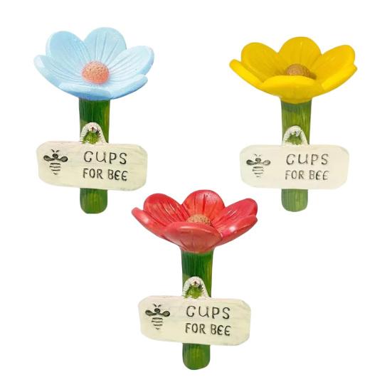 Bee Watering Station Flower-Shaped Insert Drinking Cups Butterflies Bees Water Feeder Outdoor Decorative Pollinator Waterer for Garden Balcony B
Bee Watering Station Flower-Shaped Insert Drinking Cups Butterflies Bees Water Feeder Outdoor Decorative Pollinator Waterer for Garden Balcony B