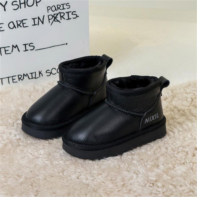 Winter Children Snow Boots Genuine Leather Warm Plush Boys Shoes Waterproof Girls Boots EU 26-37 37 чорний
Winter Children Snow Boots Genuine Leather Warm Plush Boys Shoes Waterproof Girls Boots EU 26-37 37 чорний