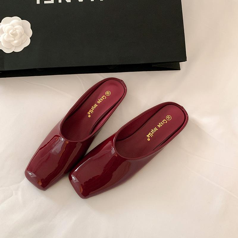 2025 лето новый красный сумка голова полушлепанцы женская одежда мода универсальные ленивые одна педаль мюли 37
2025 лето новый красный сумка голова полушлепанцы женская одежда мода универсальные ленивые одна педаль мюли 37