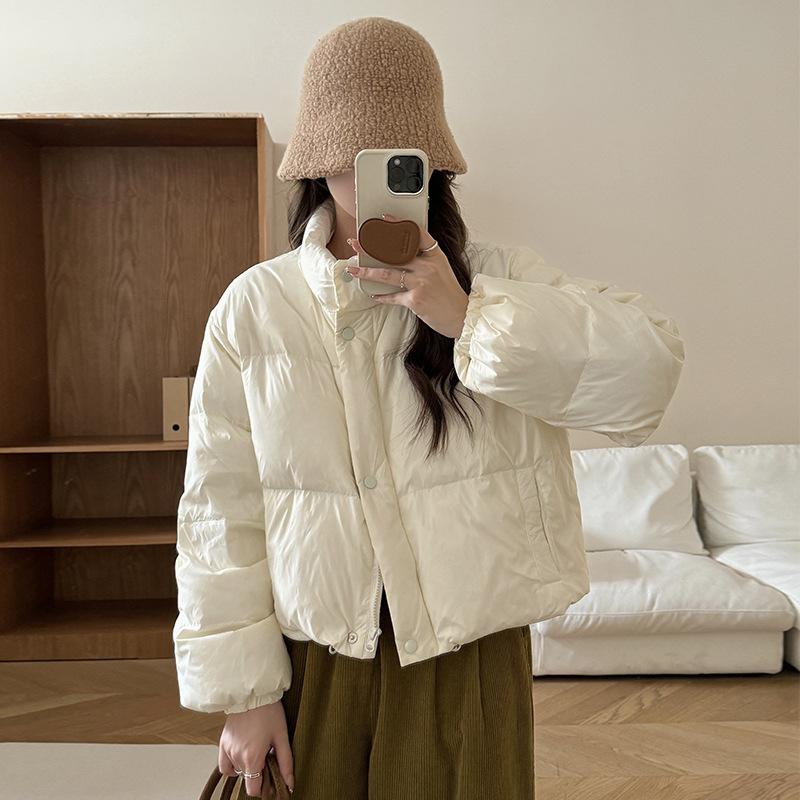 2025 зима новая короткая пуховая куртка женская утолщенная свободная и универсальная стойка воротник однотонная стеганая куртка трендовая M белый
2025 зима новая короткая пуховая куртка женская утолщенная свободная и универсальная стойка воротник однотонная стеганая куртка трендовая M белый