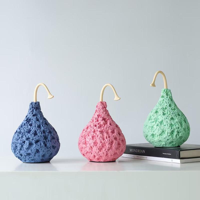 European Resin Pear Decoration Colored Fruit Sculpture Crafts Living Room Table Top Pear Decoration Home Exquisite Birthday Gift
European Resin Pear Decoration Colored Fruit Sculpture Crafts Living Room Table Top Pear Decoration Home Exquisite Birthday Gift