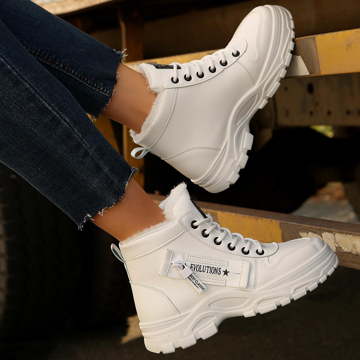 Large Fashion Women s Boots Classic Black Boots Side Zipper Women s Ankle Boots Breathable 35
Large Fashion Women s Boots Classic Black Boots Side Zipper Women s Ankle Boots Breathable 35