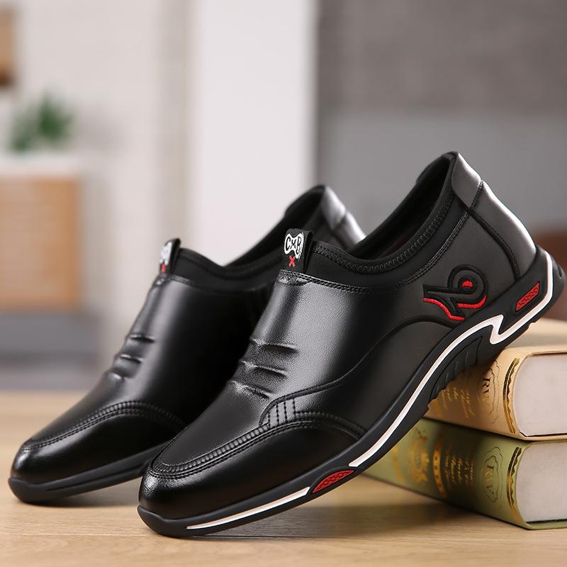 Men s casual leather shoes Men s trendy fashion cowhide loafers Non-slip one-pedal men s leather shoes 38 чёрный
Men s casual leather shoes Men s trendy fashion cowhide loafers Non-slip one-pedal men s leather shoes 38 чёрный