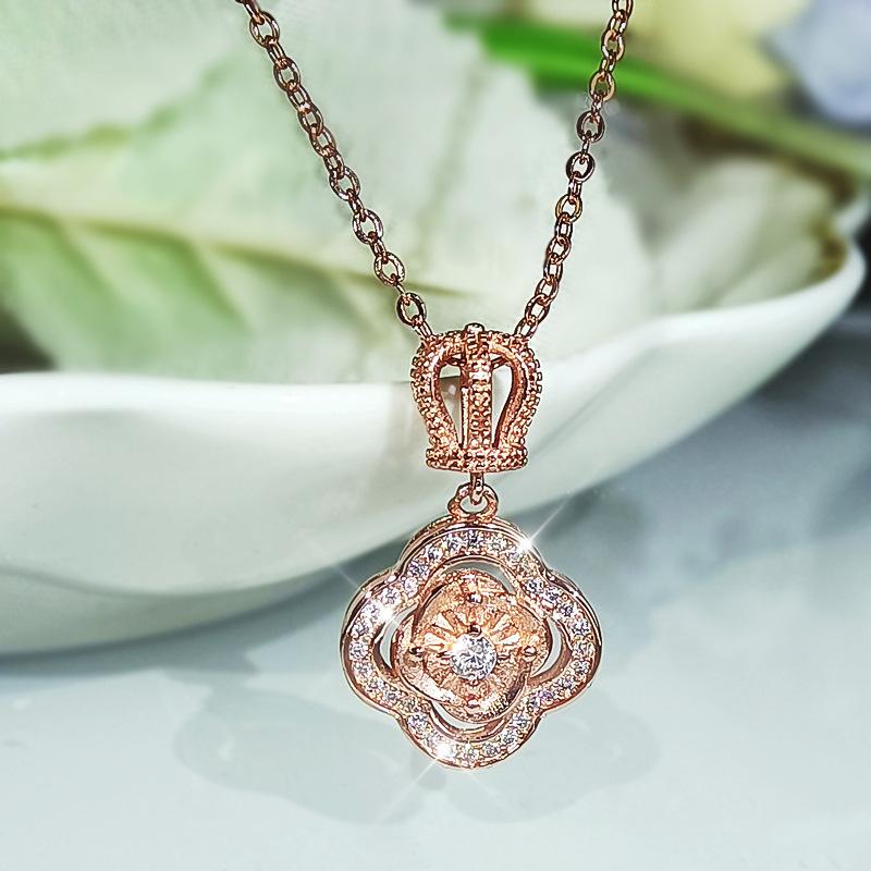 Ожерелье с четырьмя листами клевера для женщин, корейская версия, простая легкая роскошная подвеска, новые аксессуары для свитера
Ожерелье с четырьмя листами клевера для женщин, корейская версия, простая легкая роскошная подвеска, новые аксессуары для свитера