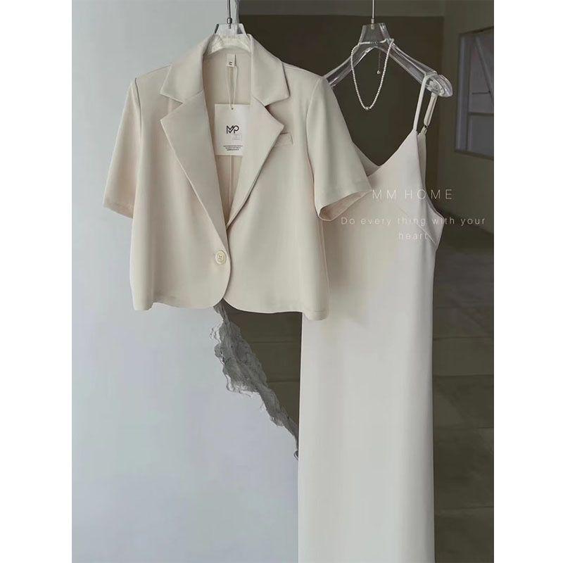 2026 Women s Summer Korean-Style Slim Suit: Stylish Jacket & Camisole Dress Set M 40-50kg
2026 Women s Summer Korean-Style Slim Suit: Stylish Jacket & Camisole Dress Set M 40-50kg