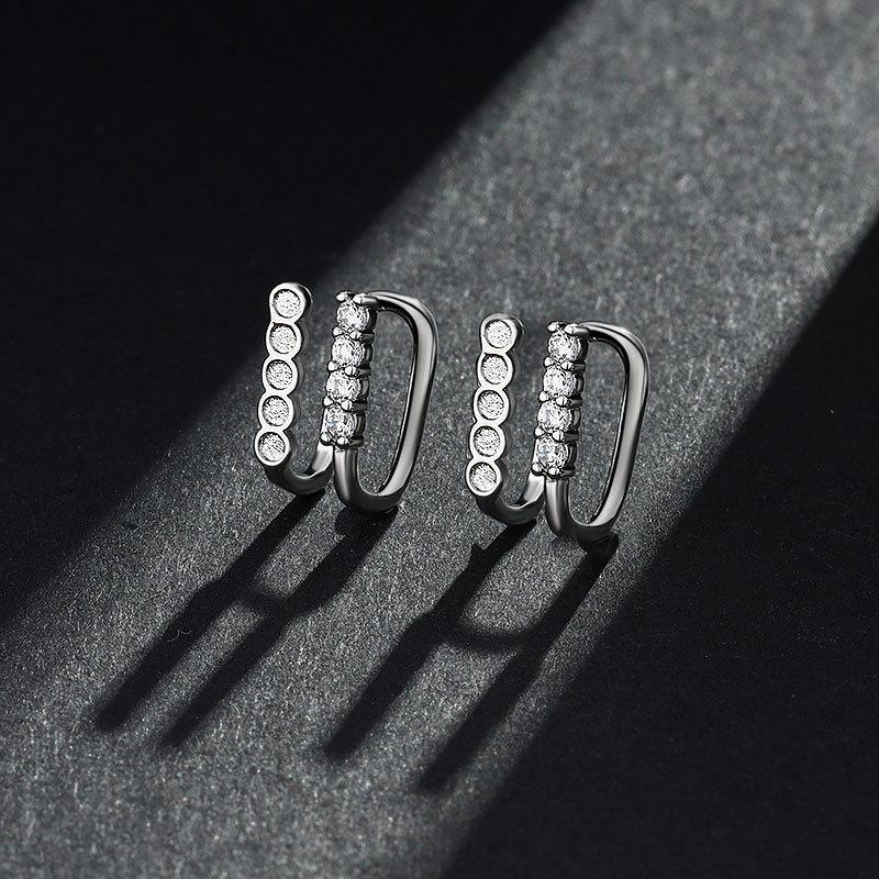 Korean Version of Fashion Temperament No Ear Holes, Double-line Diamond-encrusted Ear Clips
Korean Version of Fashion Temperament No Ear Holes, Double-line Diamond-encrusted Ear Clips