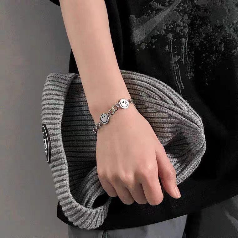 Happy And Sad Necklace Simple Titanium Steel Expression Earth Cool Chain Tide Jumping Hip Hop Style Couple Sweater Chain
Happy And Sad Necklace Simple Titanium Steel Expression Earth Cool Chain Tide Jumping Hip Hop Style Couple Sweater Chain