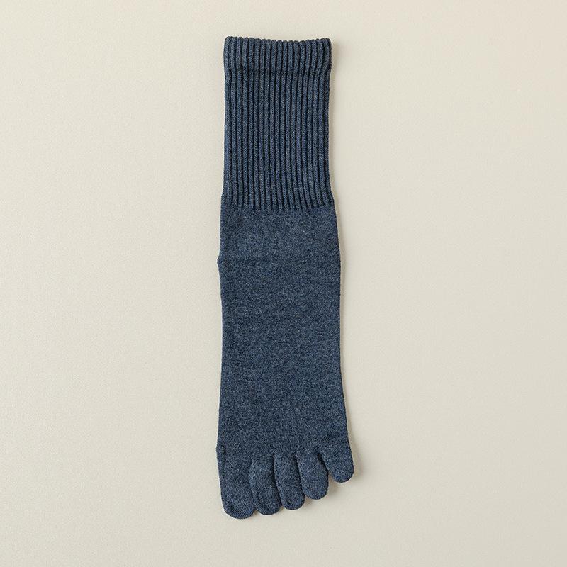 Мужские носки до середины икры с пятью пальцами - Защита от запаха, Влагоотводящие, Бесшовные, Не скатывающиеся, Чистый хлопок, Осень/Зима. One Size темно-синий
Мужские носки до середины икры с пятью пальцами - Защита от запаха, Влагоотводящие, Бесшовные, Не скатывающиеся, Чистый хлопок, Осень/Зима. One Size темно-синий