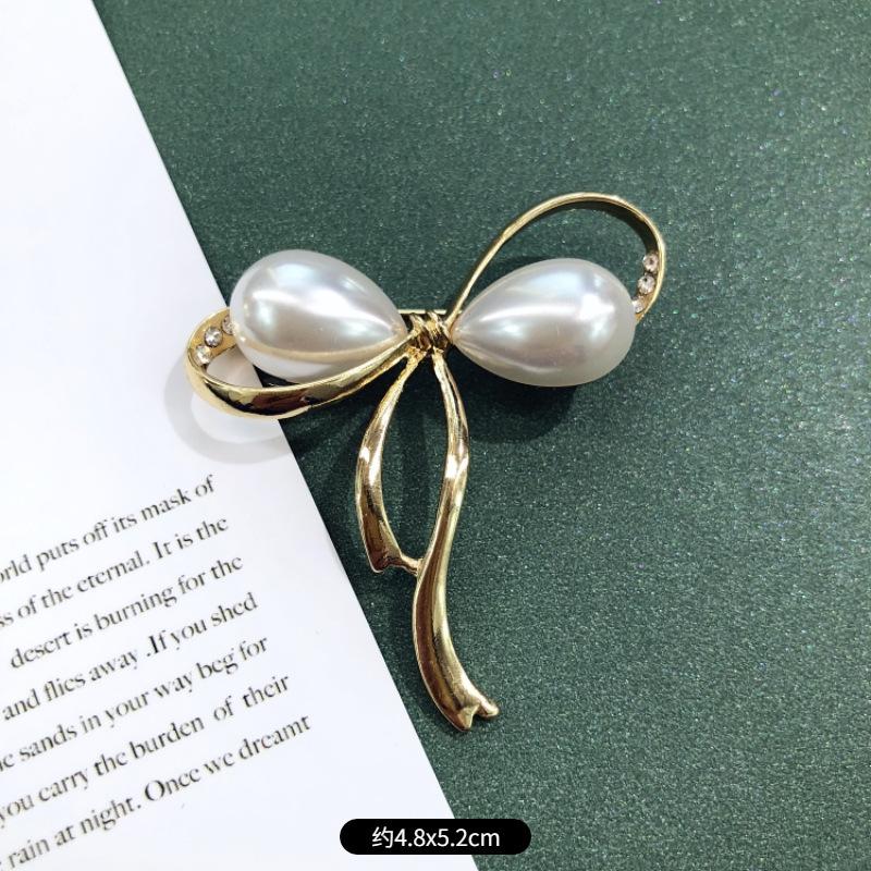 Винтажная барочная вестерн антикварная брошь матовый золотой жемчуг корона суд булавка брошь аксессуары женщины
Винтажная барочная вестерн антикварная брошь матовый золотой жемчуг корона суд булавка брошь аксессуары женщины