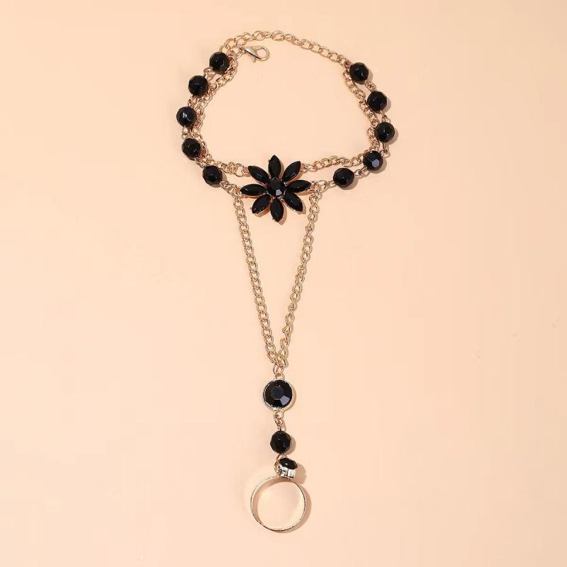 Women s Light Luxury Black Zircon Flower Finger Ring Bracelet Red Green Link Chain Party Jewelry Accessory
Women s Light Luxury Black Zircon Flower Finger Ring Bracelet Red Green Link Chain Party Jewelry Accessory