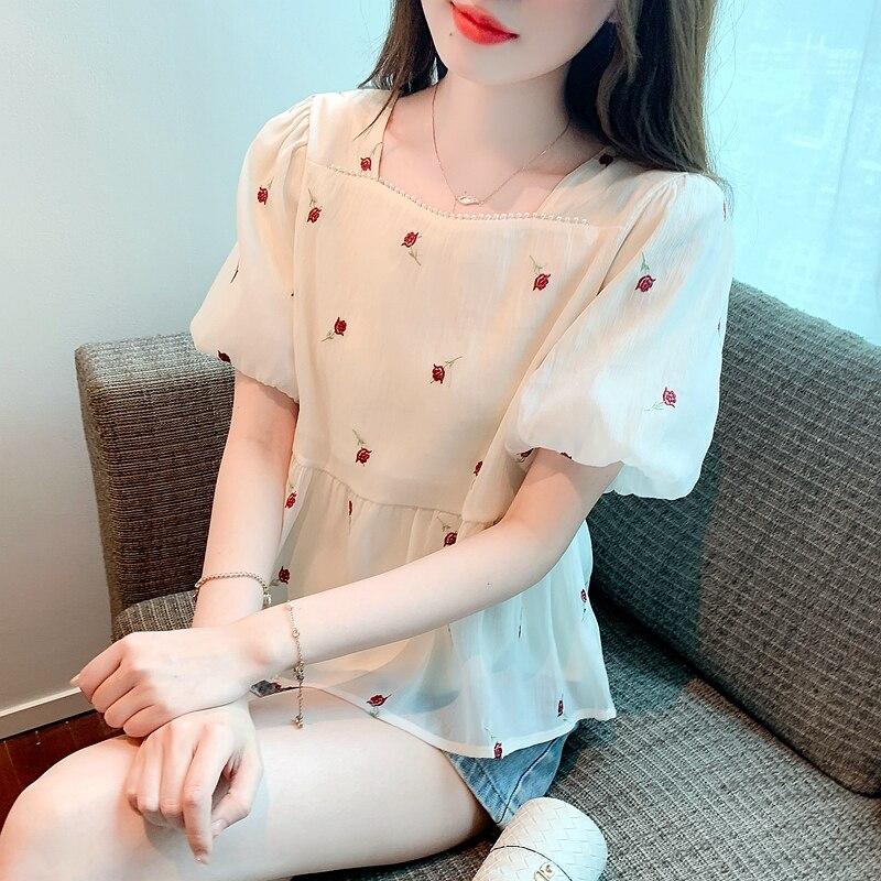 Embroidery Shirt Women Summer Tops 2026 Chic Chiffon Blouse French Style Square Neck Short Puff Sleeve Shirt Clothes 27486 XXL абрикосовий
Embroidery Shirt Women Summer Tops 2026 Chic Chiffon Blouse French Style Square Neck Short Puff Sleeve Shirt Clothes 27486 XXL абрикосовий