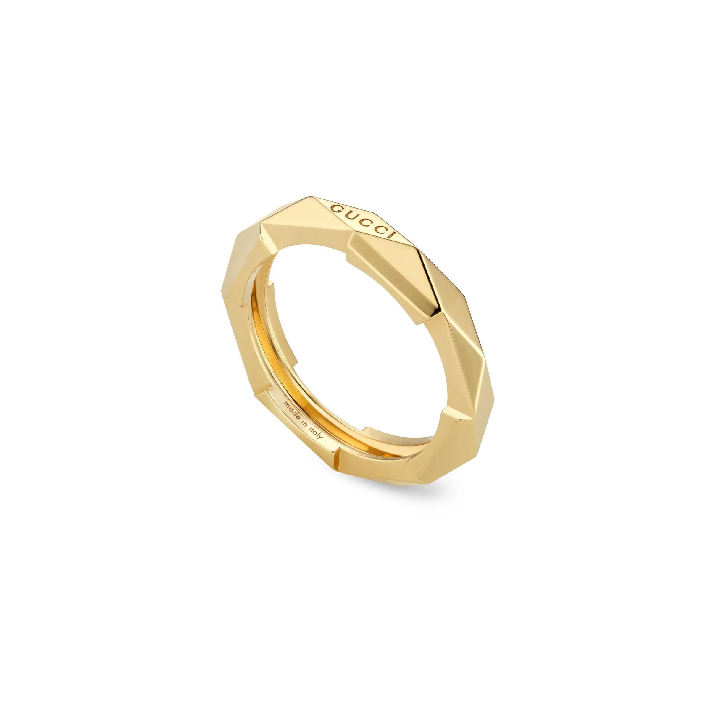 Gucci Link To Love Collection Geometric Shape Engraved 18K Gold Ring Unisex rings 662177-J8500-8000 15
Gucci Link To Love Collection Geometric Shape Engraved 18K Gold Ring Unisex rings 662177-J8500-8000 15