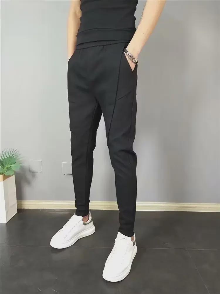 Мужские облегающие брюки Nine-Point Trendy Casual - Коллекция Весна/Осень 2023 M
Мужские облегающие брюки Nine-Point Trendy Casual - Коллекция Весна/Осень 2023 M