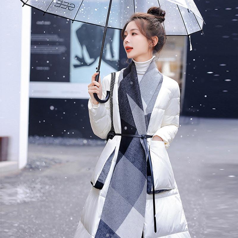 White duck down long down jacket women s 2025 winter new waist and thin woolen splicing warm jacket L білий
White duck down long down jacket women s 2025 winter new waist and thin woolen splicing warm jacket L білий