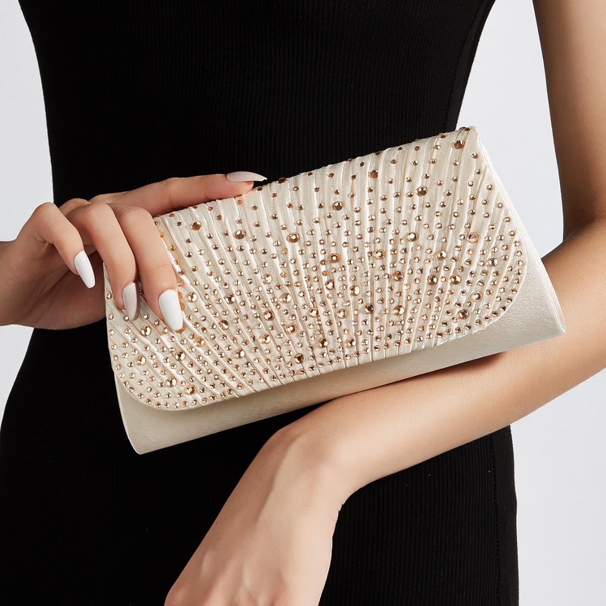 New Light Luxury Socialite Bag, Hot Pressed Diamond Dinner Bag, Women s Handbag, Single Shoulder Chain Bag, High-value Handbag белый
New Light Luxury Socialite Bag, Hot Pressed Diamond Dinner Bag, Women s Handbag, Single Shoulder Chain Bag, High-value Handbag белый