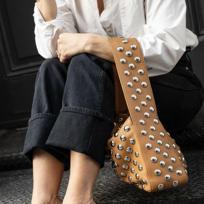 Fashion Niche Design Toast Bag Underarm 2025 New Rivet Large-capacity Cross-border Single-shoulder хакі
Fashion Niche Design Toast Bag Underarm 2025 New Rivet Large-capacity Cross-border Single-shoulder хакі