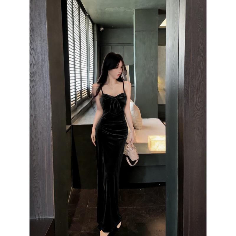 Elegant Velvet Bowknot Patchwork Camisole Dress - Slim Fit, High Slit, Hip-Hugging, Formal Long Gown Large чорний
Elegant Velvet Bowknot Patchwork Camisole Dress - Slim Fit, High Slit, Hip-Hugging, Formal Long Gown Large чорний