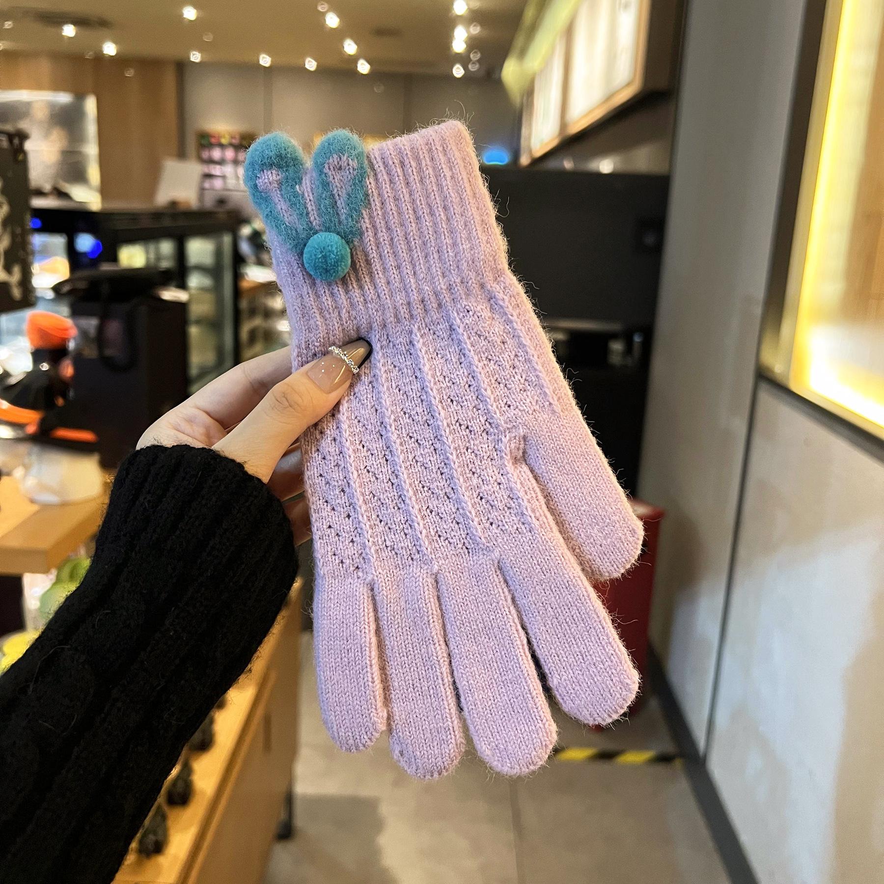 Lady Warm Korean Version FallSeason and ColdSeason BrandNew Knitted Wool Prevents Cold Five Fingers To Play with Mobile Phone Driving and Riding one size
Lady Warm Korean Version FallSeason and ColdSeason BrandNew Knitted Wool Prevents Cold Five Fingers To Play with Mobile Phone Driving and Riding one size