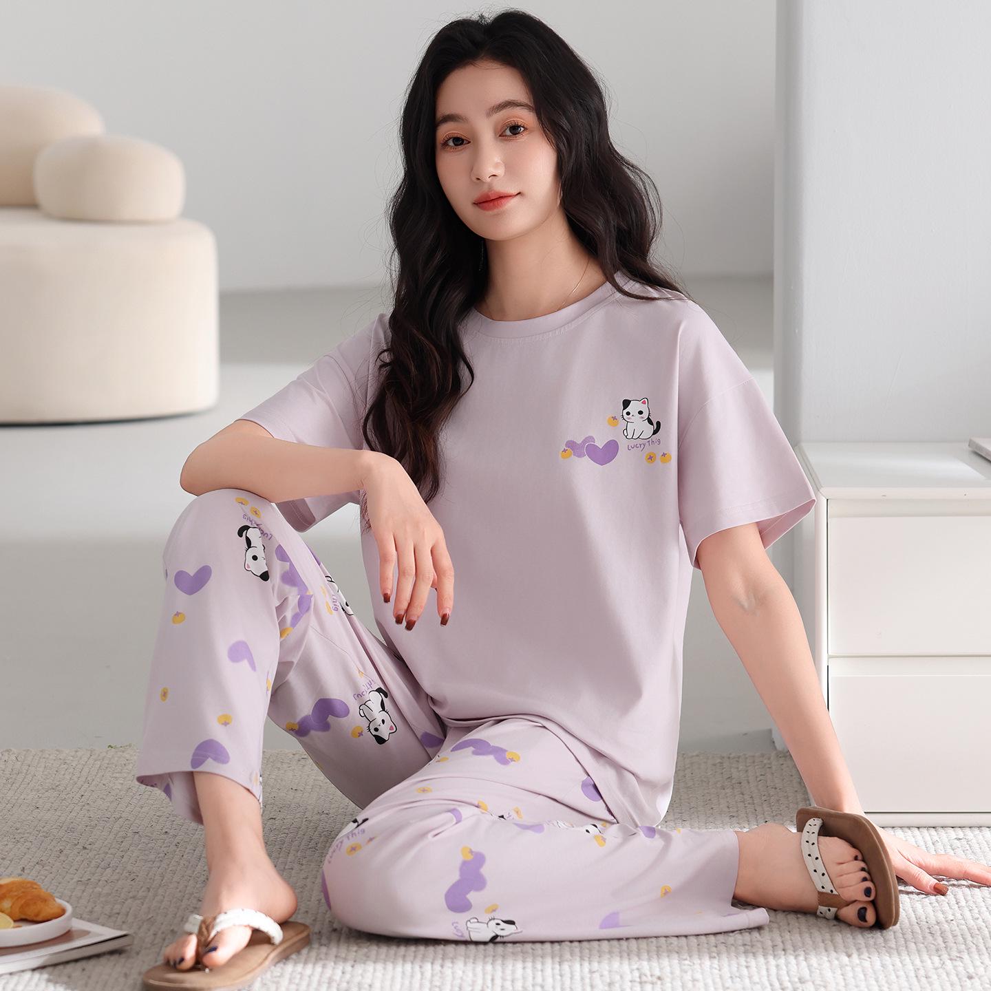 Women s Cotton Cartoon Pajama Set - Short Sleeve, Long Pants, Round Neck, Suitable for Outdoors XXL
Women s Cotton Cartoon Pajama Set - Short Sleeve, Long Pants, Round Neck, Suitable for Outdoors XXL