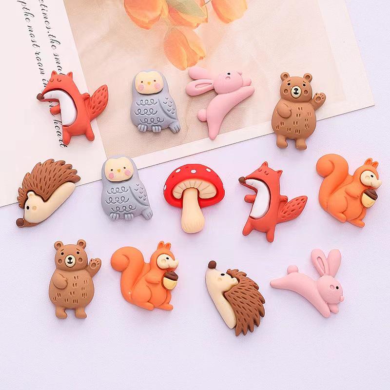 Popular Cartoon Animal Squirrel Pushpins for Creative Photo Wall 20 pieces/box
Popular Cartoon Animal Squirrel Pushpins for Creative Photo Wall 20 pieces/box