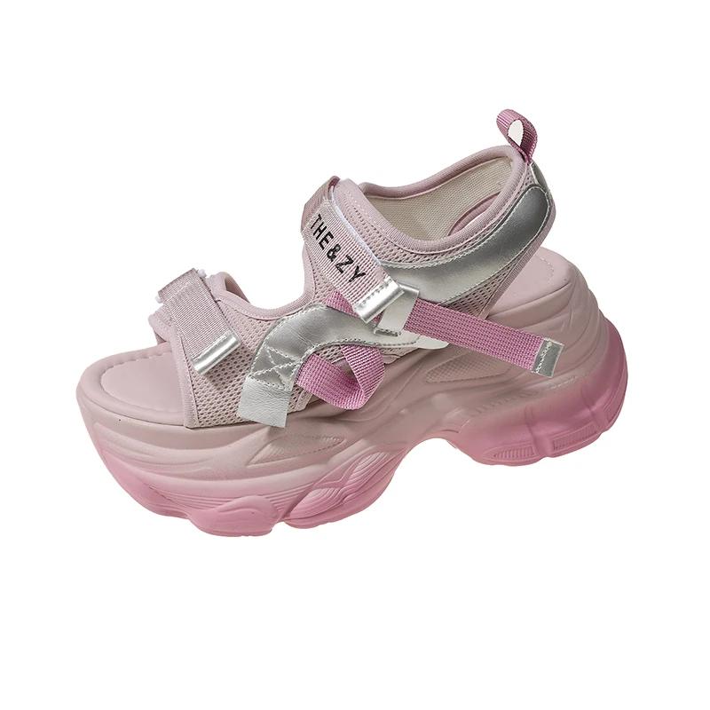 Женские модные сандалии на липучке, высота толстой подошвы 8,5 см, увеличивающие рост, суперлегкие сандалии с мягкой подошвой 2025, трендовые спортивные сандалии с нескользящей подошвой 39 светло-фиолетовый
Женские модные сандалии на липучке, высота толстой подошвы 8,5 см, увеличивающие рост, суперлегкие сандалии с мягкой подошвой 2025, трендовые спортивные сандалии с нескользящей подошвой 39 светло-фиолетовый