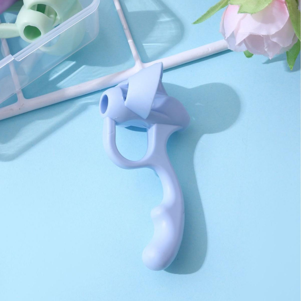 Children s Pen Grip Writing Aid Grip Posture Correction Stationery Pencil Holder for Kids Handwriting Training Correction Device синий
Children s Pen Grip Writing Aid Grip Posture Correction Stationery Pencil Holder for Kids Handwriting Training Correction Device синий