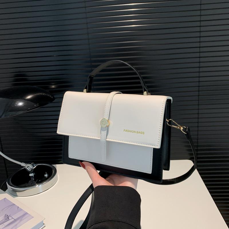 Маленька сумка 2024 Новинка цукеркового кольору Модна жіноча сумка Модна контрастна кольорова сумка через плече Сумка-месенджер Жіноча сумка з широким ременем білий
Маленька сумка 2024 Новинка цукеркового кольору Модна жіноча сумка Модна контрастна кольорова сумка через плече Сумка-месенджер Жіноча сумка з широким ременем білий