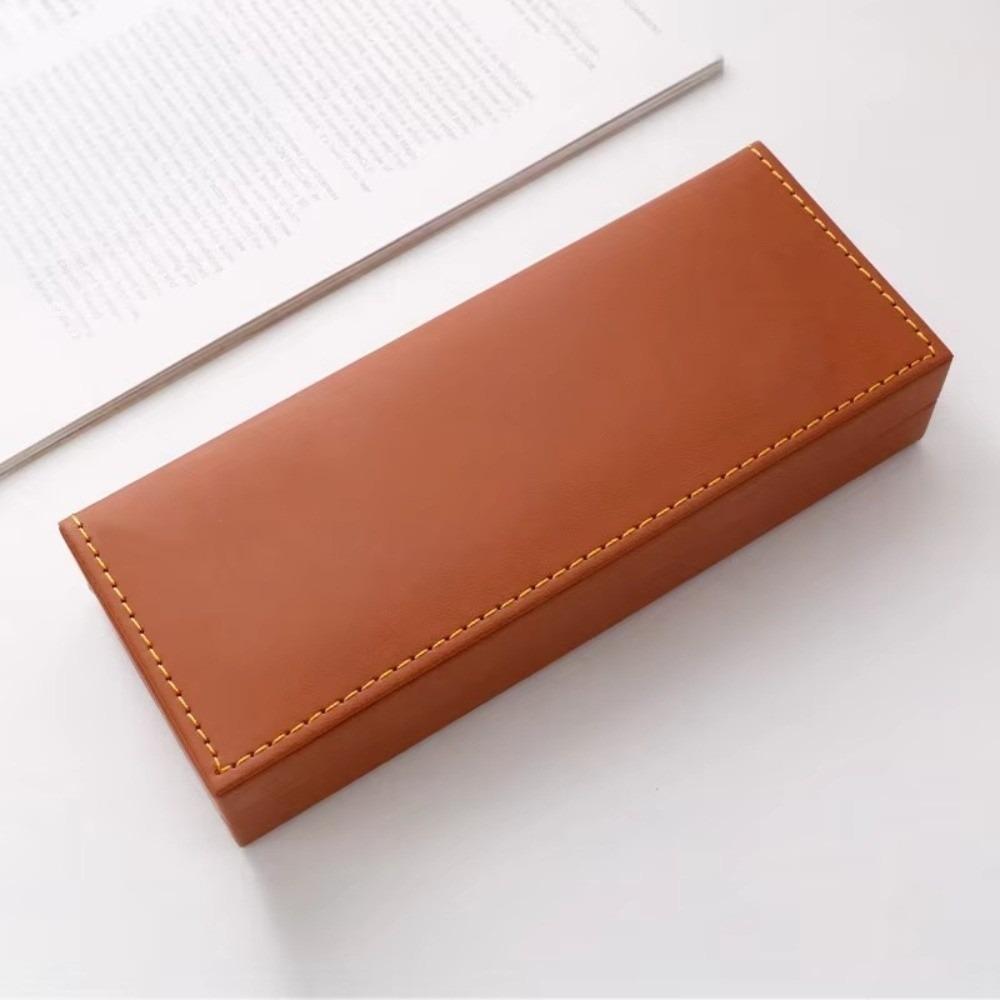 Fashion Luxury Pen Box Gifts PU Leather Business Office Pen Holder Writing Stationery Supplies Pencil Case for Metal Ballpoint коричневий
Fashion Luxury Pen Box Gifts PU Leather Business Office Pen Holder Writing Stationery Supplies Pencil Case for Metal Ballpoint коричневий