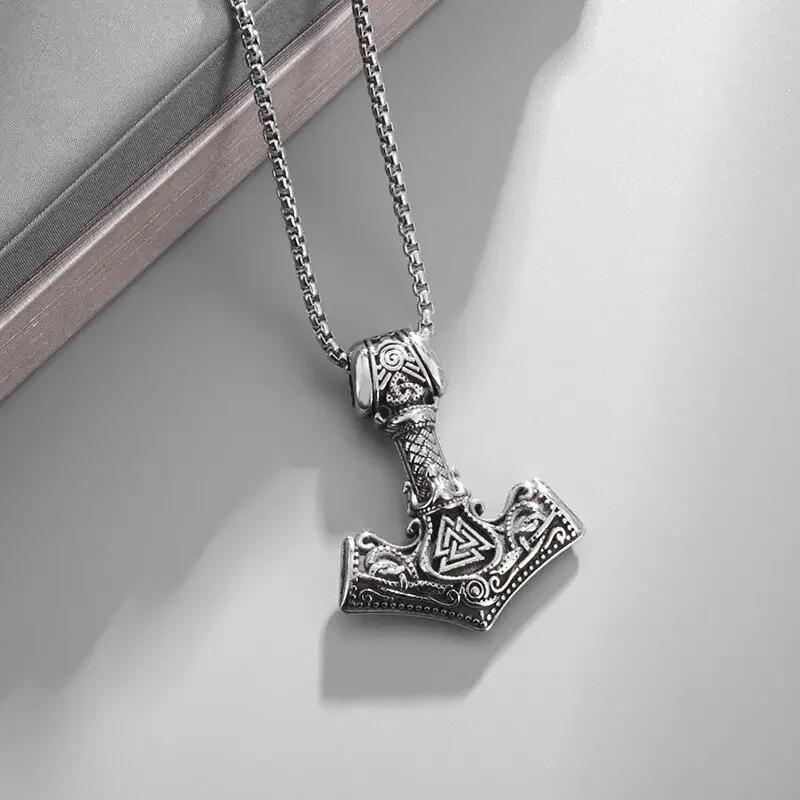 Nordic Crown Thor\ s Hammer Pendant Men\ s Vintage Odin Celtic Necklace Chain Amulet Jewelry
Nordic Crown Thor\ s Hammer Pendant Men\ s Vintage Odin Celtic Necklace Chain Amulet Jewelry