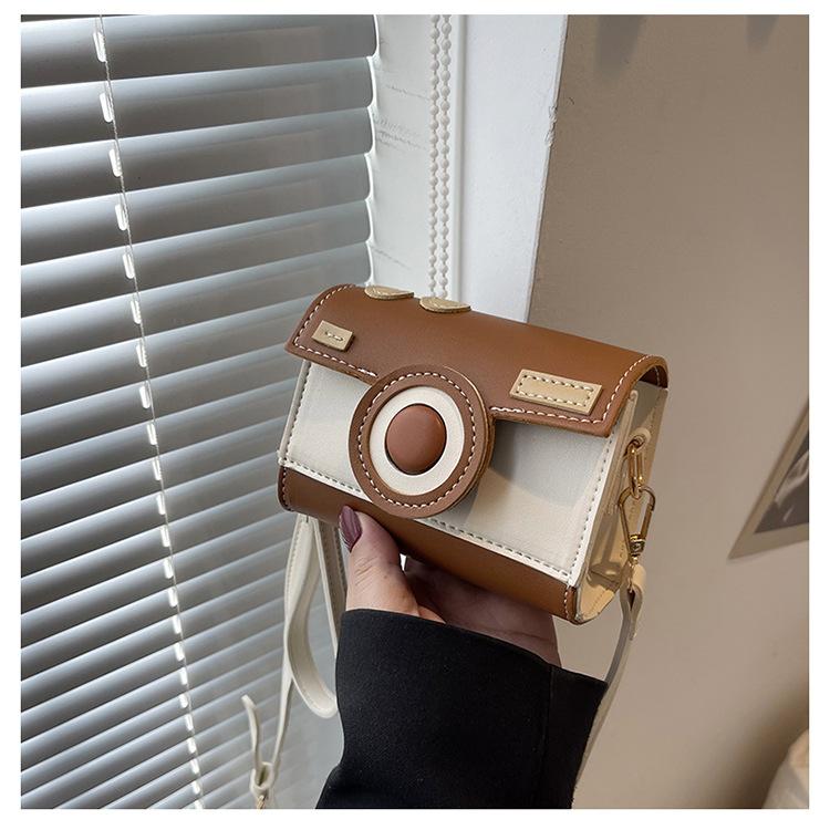 Маленькая сумка женская весна-лето универсальная новая контрастных цветов милая сумка-камера для девочки мини-сумочка для помады белый
Маленькая сумка женская весна-лето универсальная новая контрастных цветов милая сумка-камера для девочки мини-сумочка для помады белый